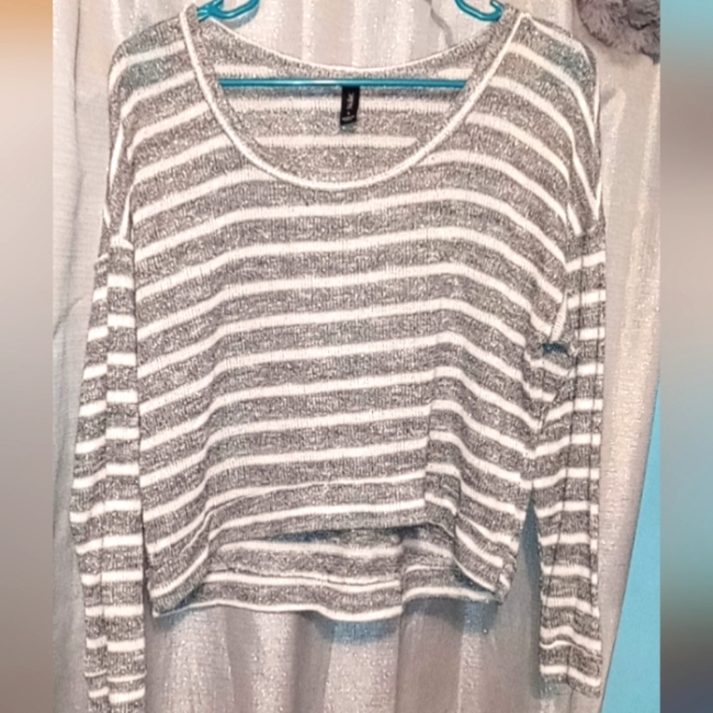 Long sleeve top